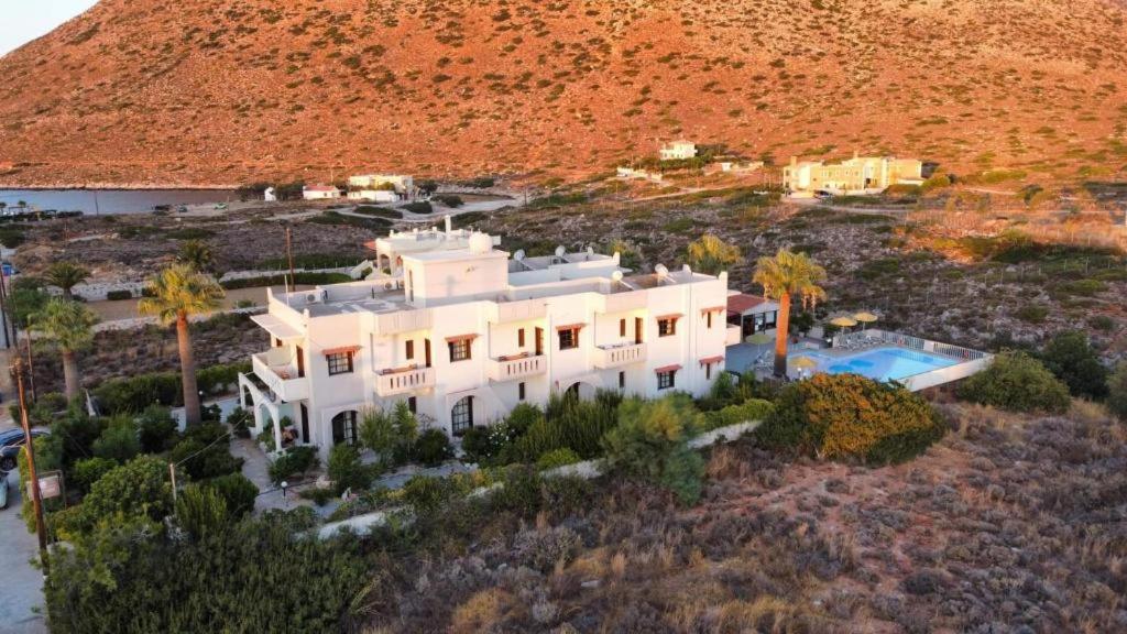 Cathrin Suites Ставрос Экстерьер фото